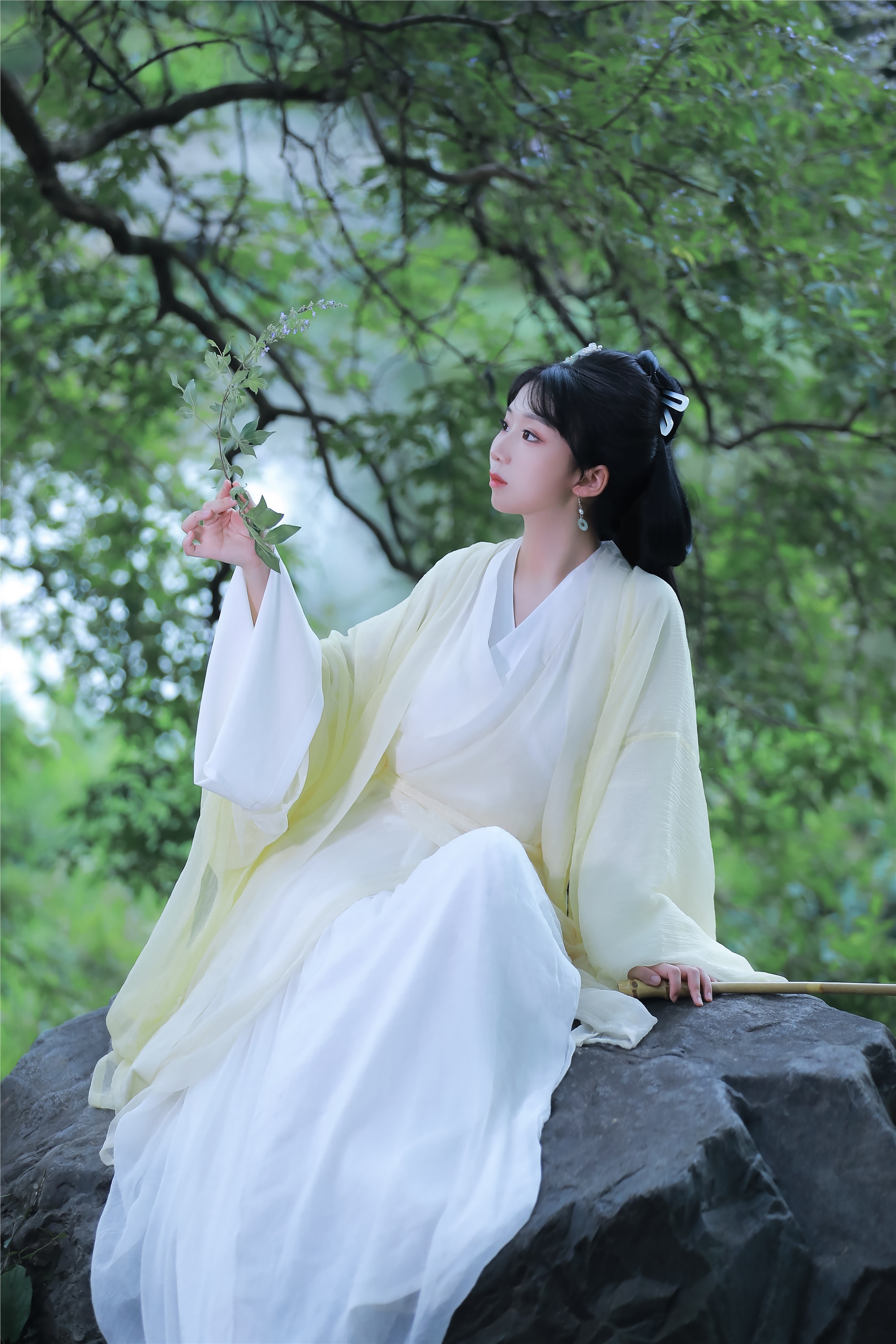 YITUYU艺图语 2025.01.20 关山渡 周周Ay